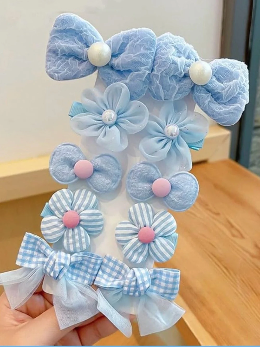 10-Pc Pastel Blue Floral & Bow Hair Clip Set for Girls…New In Packaging